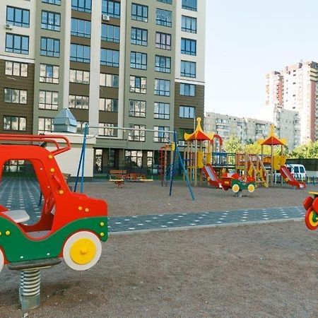 Видовая На 25 Этаже Kyiv Exterior photo